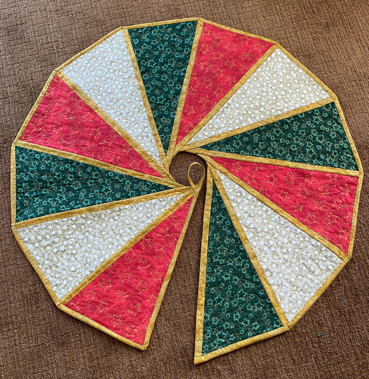 Modern Two Sided Tree Skirt Downloadable Pattern