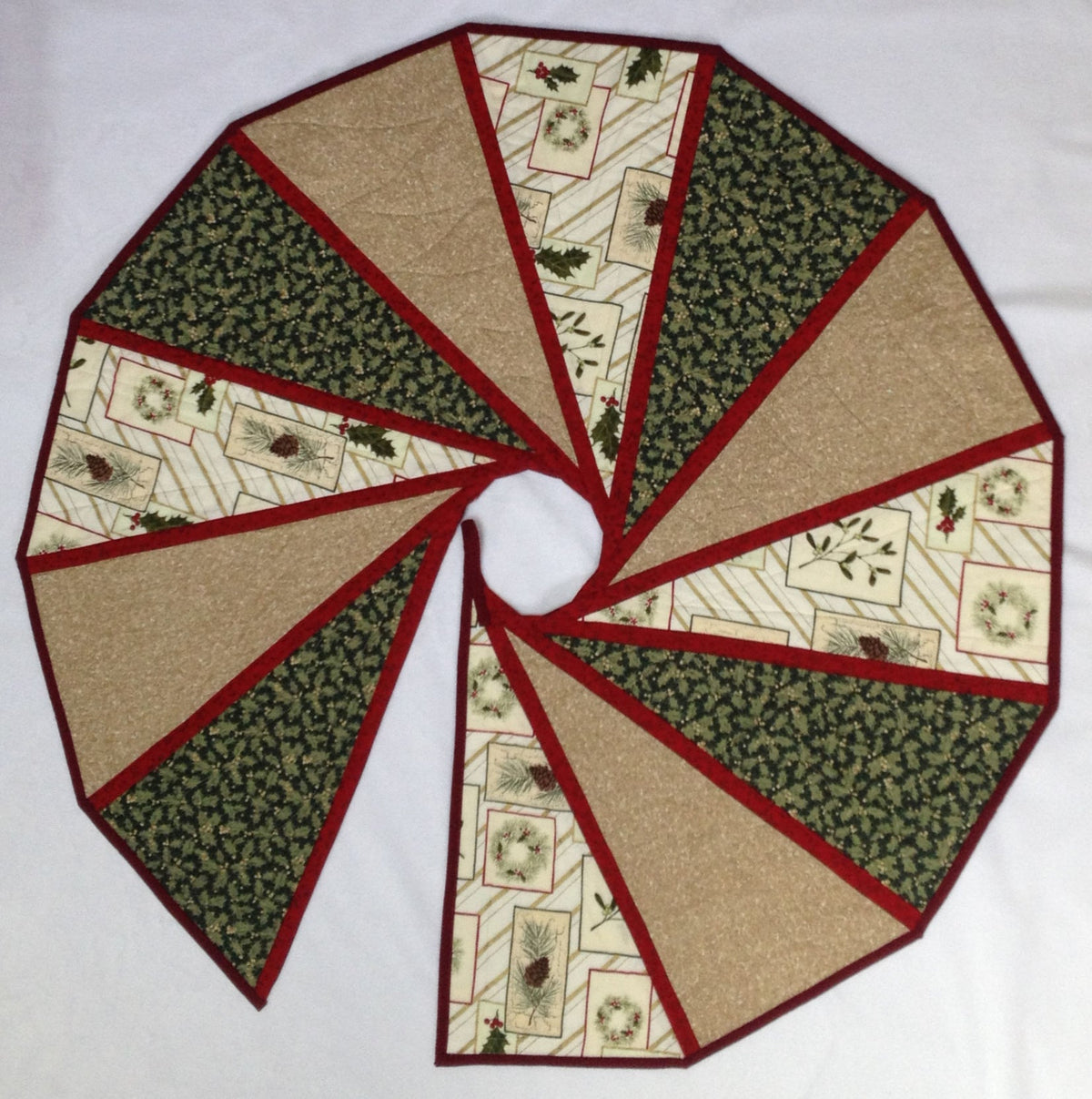 Modern Two Sided Tree Skirt Downloadable Pattern