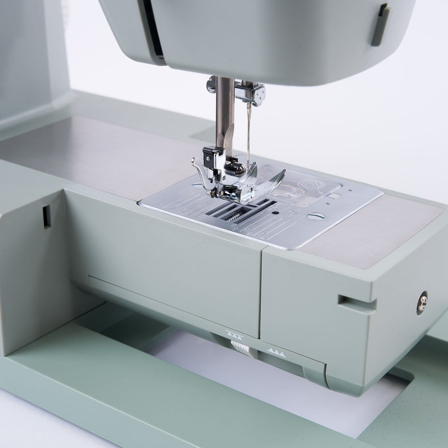 SINGER® Heavy Duty 4511™ Next Evolution Sage Sewing Machine
