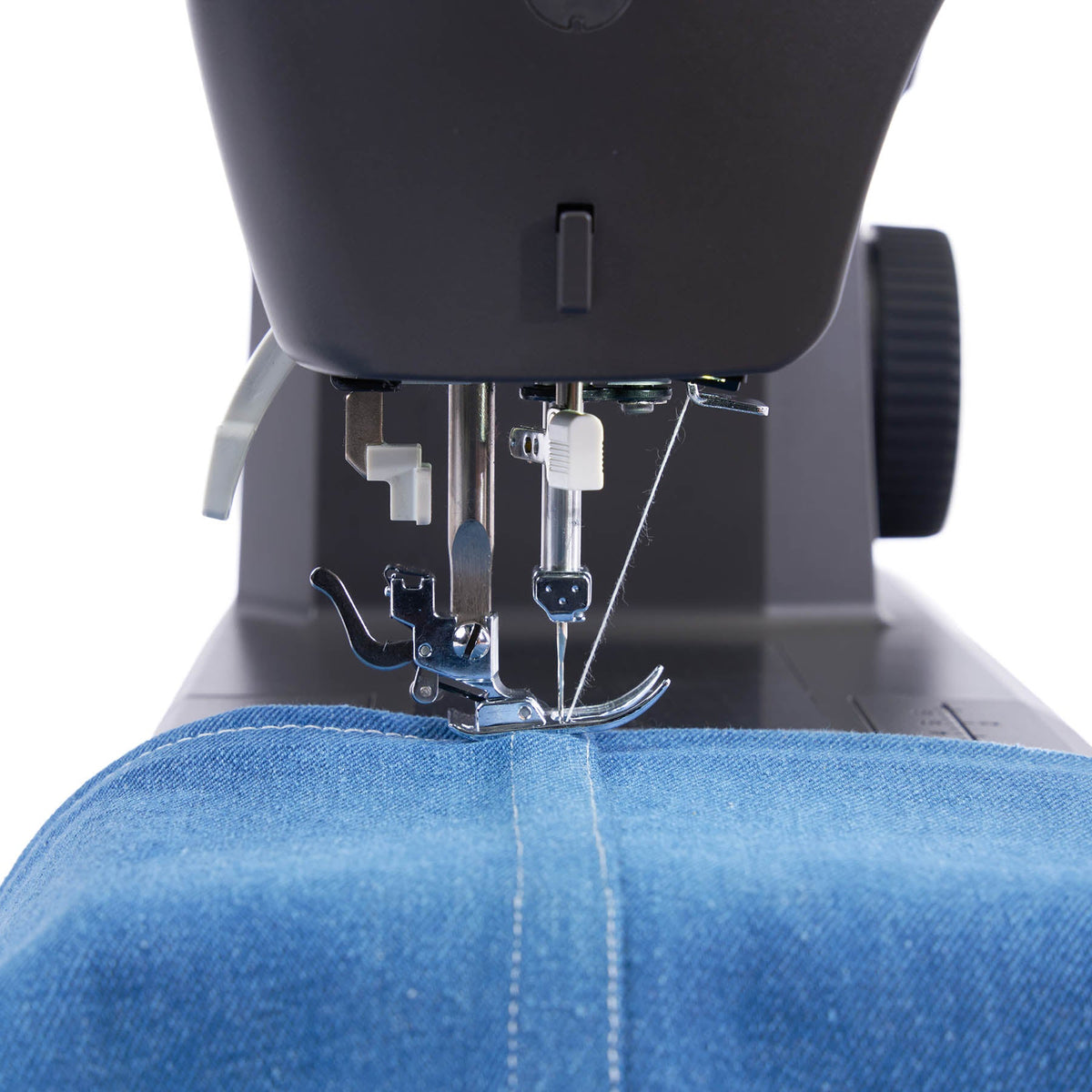 SINGER® Heavy Duty 4552™ Next Evolution Charcoal Sewing Machine